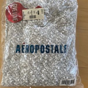 Aeropostale gray sweater size large